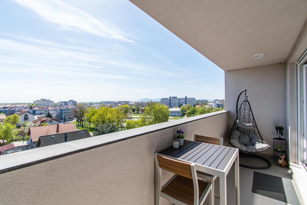 Flexible Selfcheckins 32 - Zagreb - Garage - Electric Vehicle Ccharger - Big Loggia - New - Apartments Repinc 32 Εξωτερικό φωτογραφία